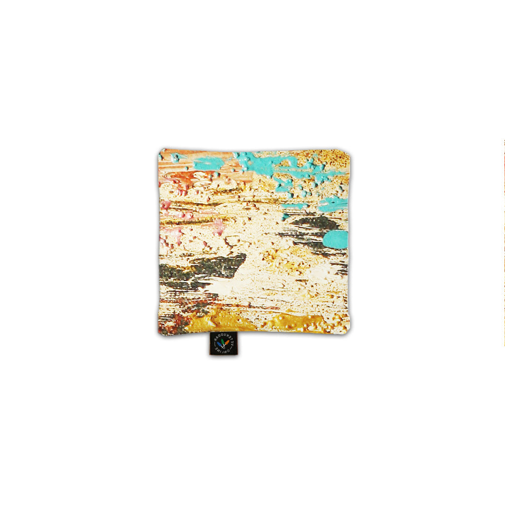 Vetekudde i mjukt och skönt satin - Gul - 16x16 cm